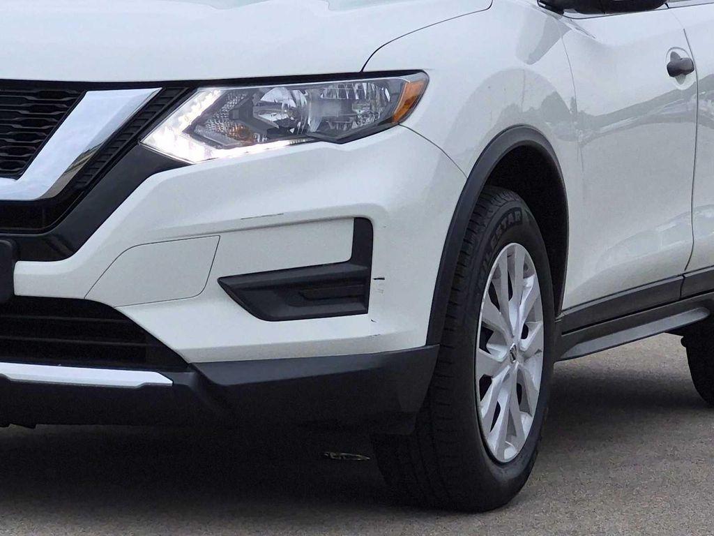used 2018 Nissan Rogue car, priced at $15,999
