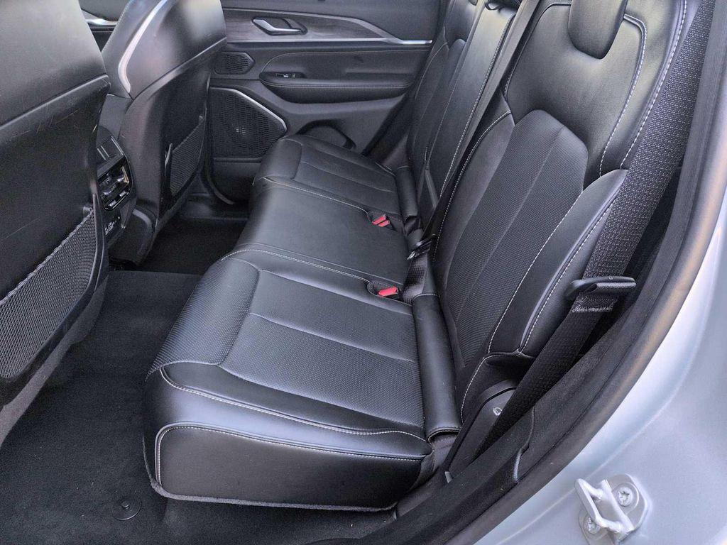 used 2024 Jeep Grand Cherokee car, priced at $43,270