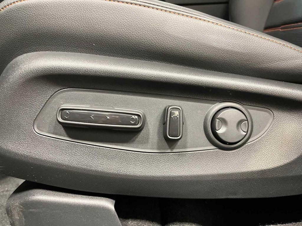 new 2026 Honda CR-V Hybrid car, priced at $41,368