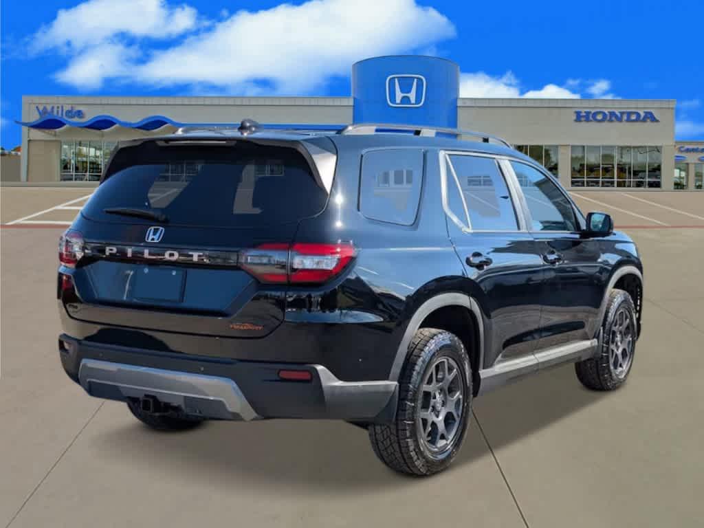 new 2026 Honda Pilot car, priced at $52,390
