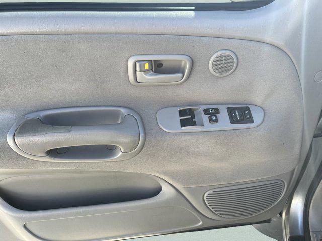 used 2006 Toyota Tundra car, priced at $12,995