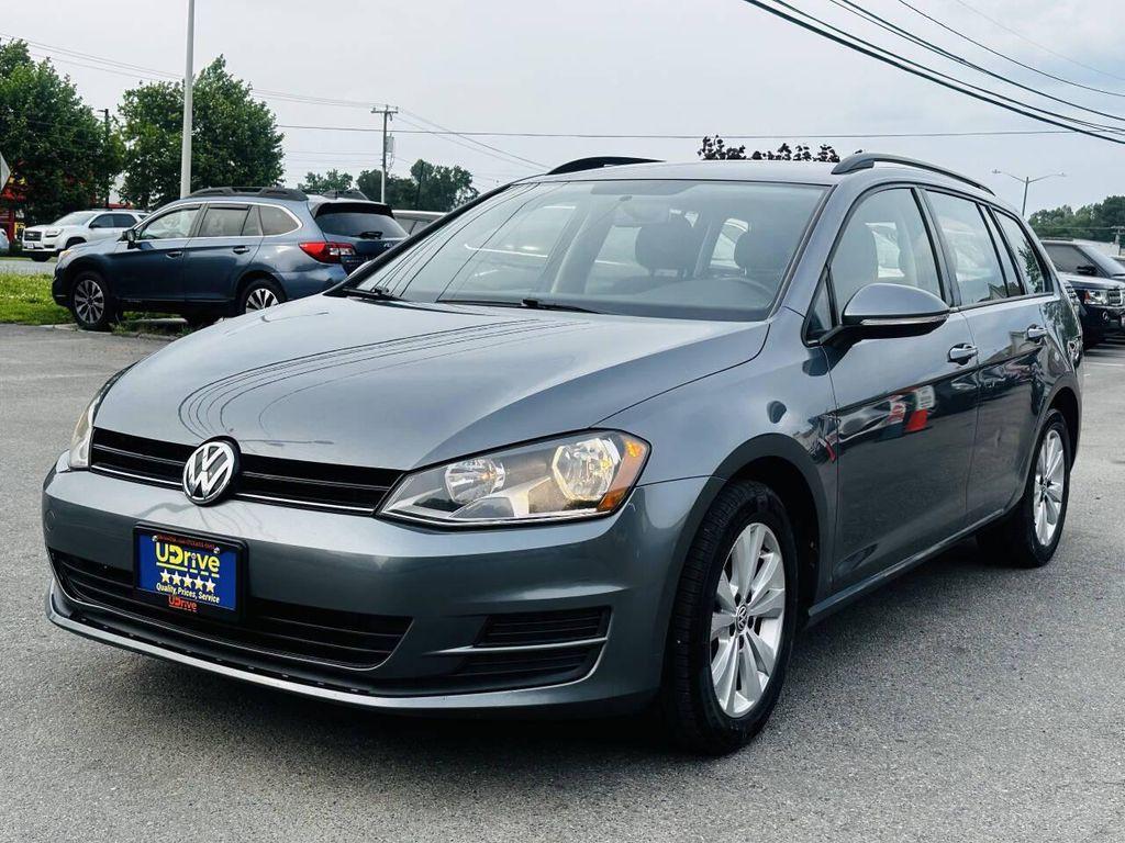 used 2017 Volkswagen Golf SportWagen car, priced at $5,490