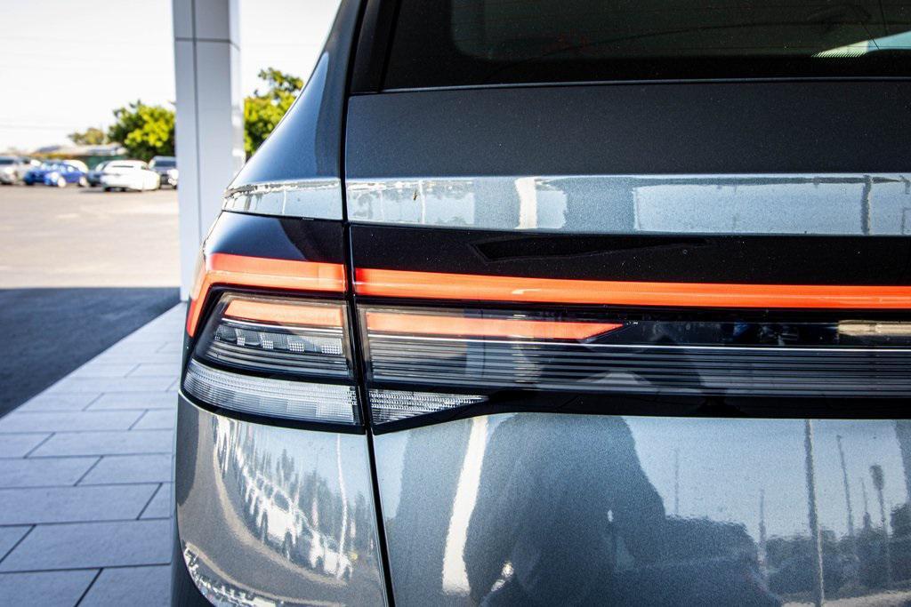 new 2026 Volkswagen Taos car, priced at $27,677