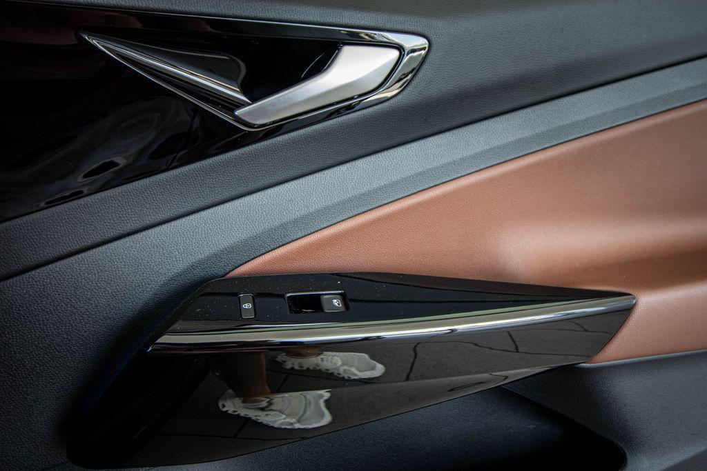 used 2022 Volkswagen ID.4 car, priced at $22,895