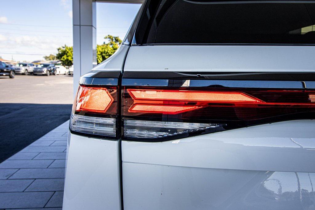 new 2026 Volkswagen Tiguan car, priced at $33,964