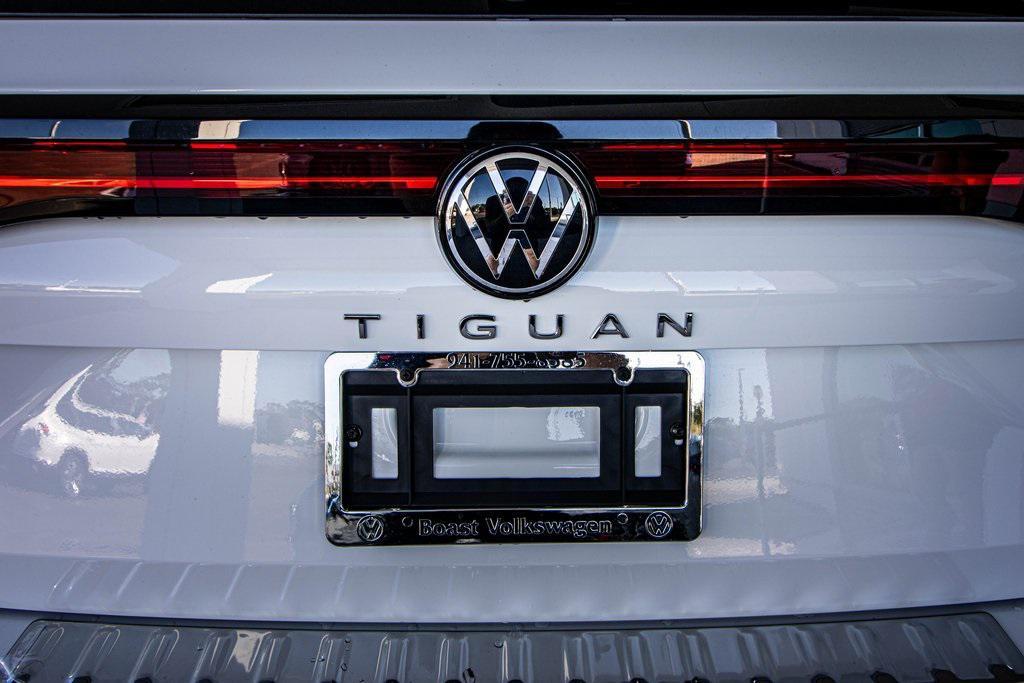 new 2026 Volkswagen Tiguan car, priced at $33,964