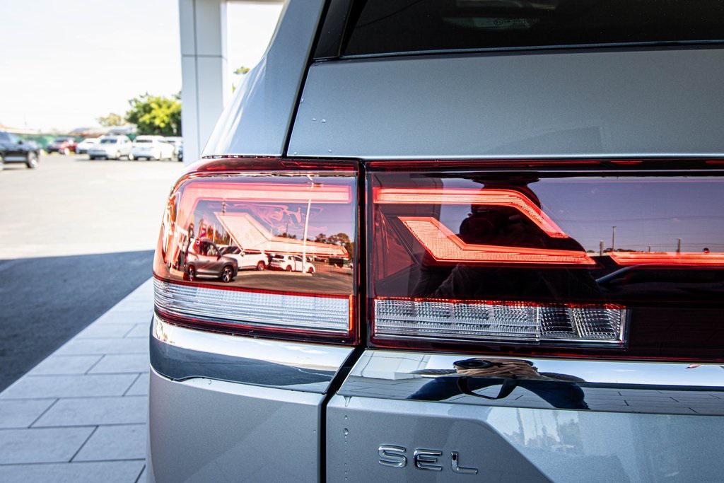 new 2026 Volkswagen Atlas car, priced at $52,899