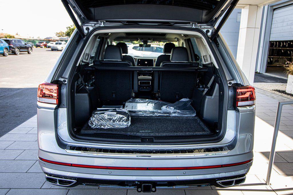 new 2026 Volkswagen Atlas car, priced at $53,899