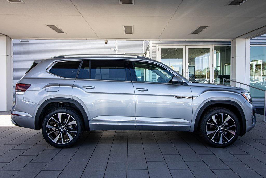 new 2026 Volkswagen Atlas car, priced at $52,899