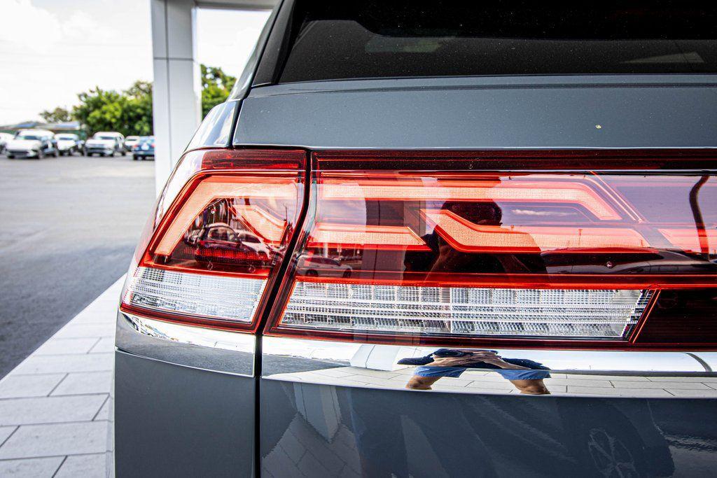 new 2026 Volkswagen Atlas Cross Sport car, priced at $42,495