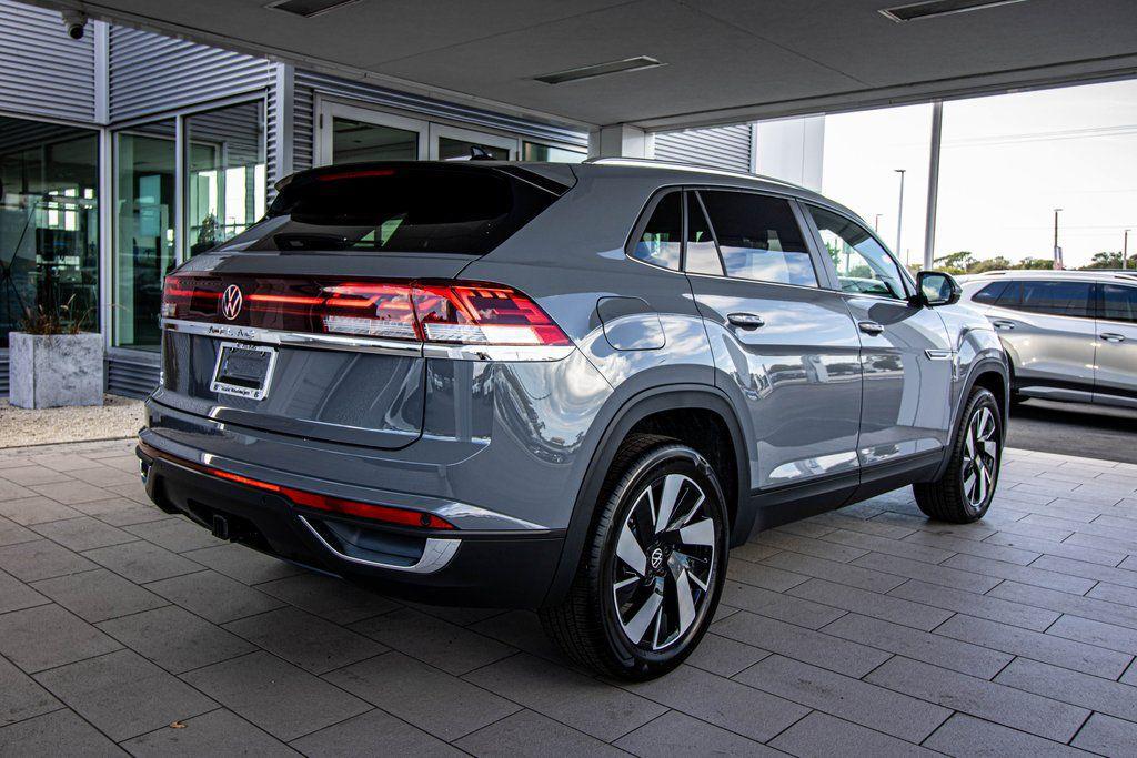 new 2026 Volkswagen Atlas Cross Sport car, priced at $42,495