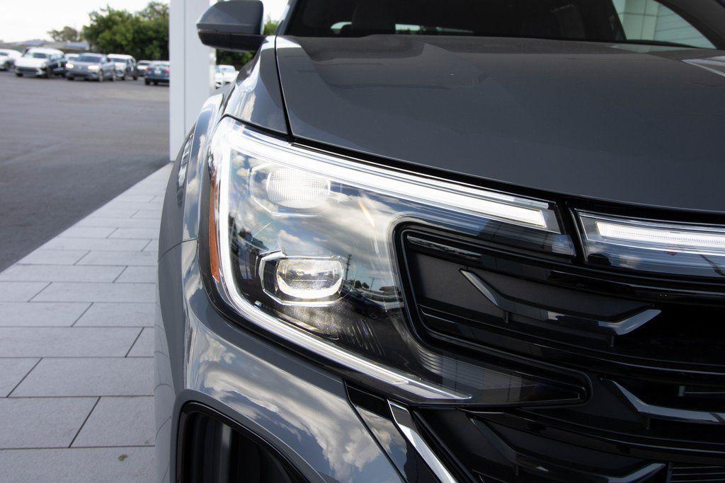 new 2026 Volkswagen Atlas Cross Sport car, priced at $42,495