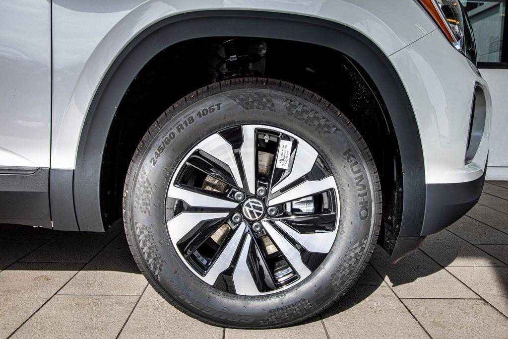 new 2026 Volkswagen Atlas car, priced at $40,268