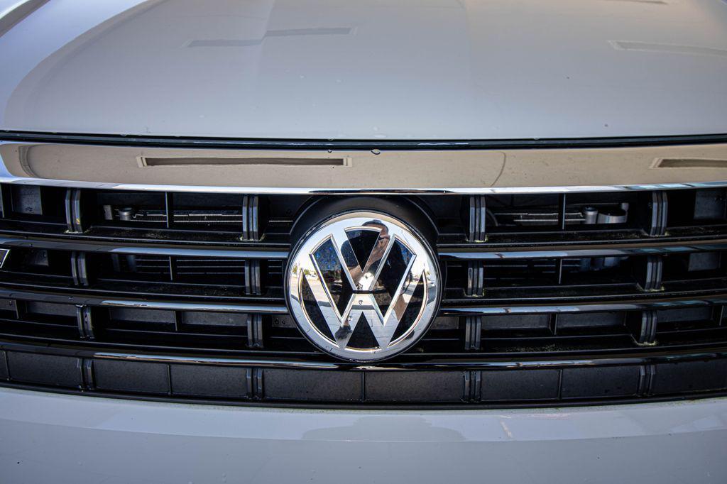 used 2021 Volkswagen Jetta car, priced at $20,995