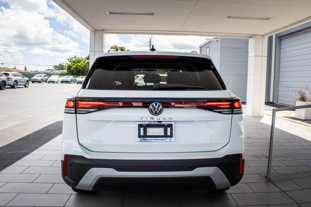new 2025 Volkswagen Tiguan car, priced at $27,235