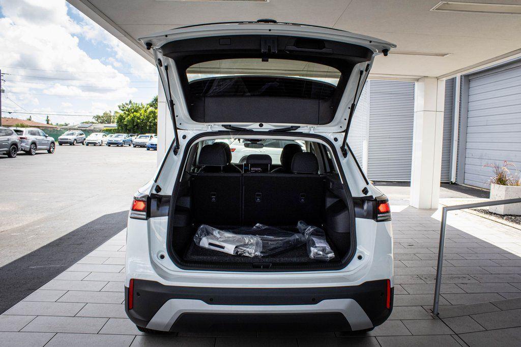 new 2025 Volkswagen Tiguan car, priced at $27,235