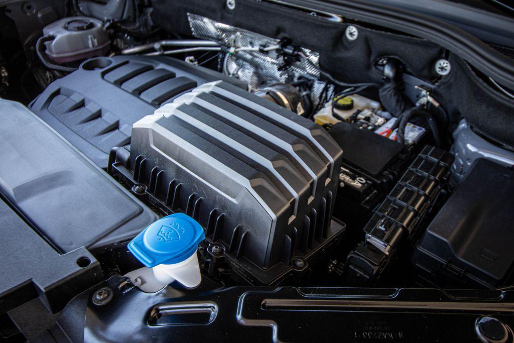 new 2026 Volkswagen Atlas Cross Sport car, priced at $52,261