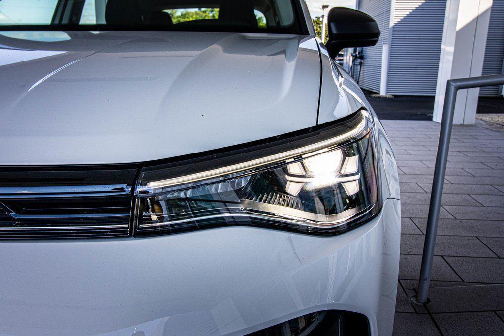 new 2026 Volkswagen Taos car, priced at $27,177