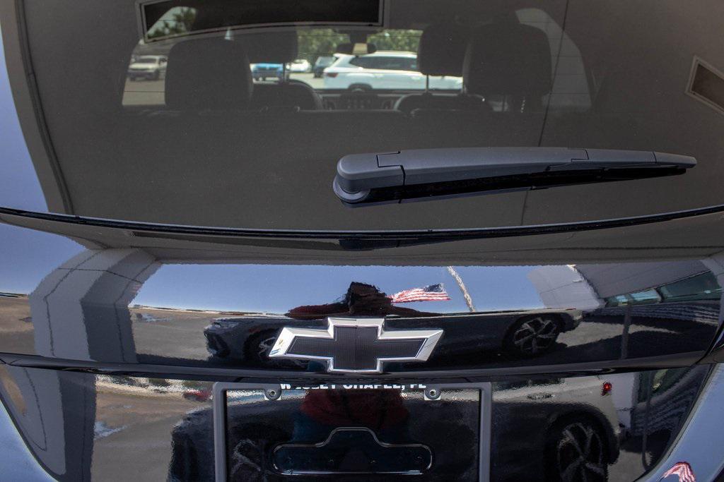 2024 Mosaic Black Metallic Chevrolet Equinox