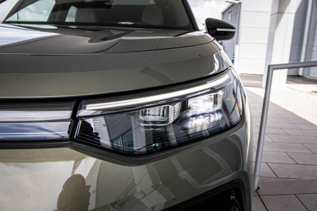new 2026 Volkswagen Tiguan car, priced at $37,903