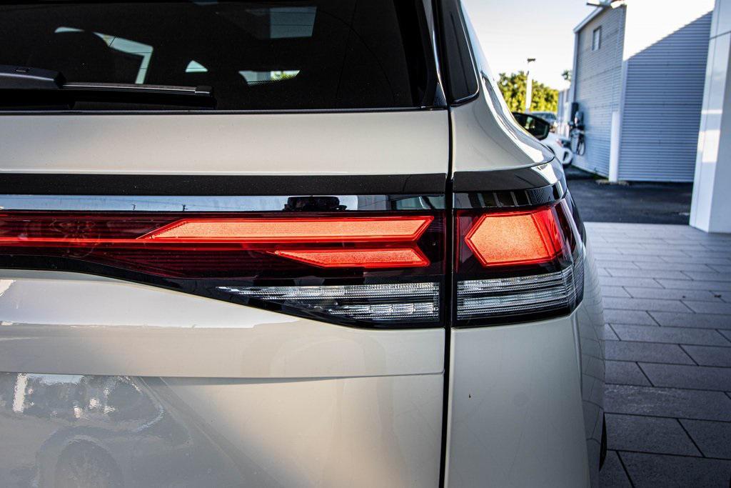 new 2026 Volkswagen Tiguan car, priced at $37,488