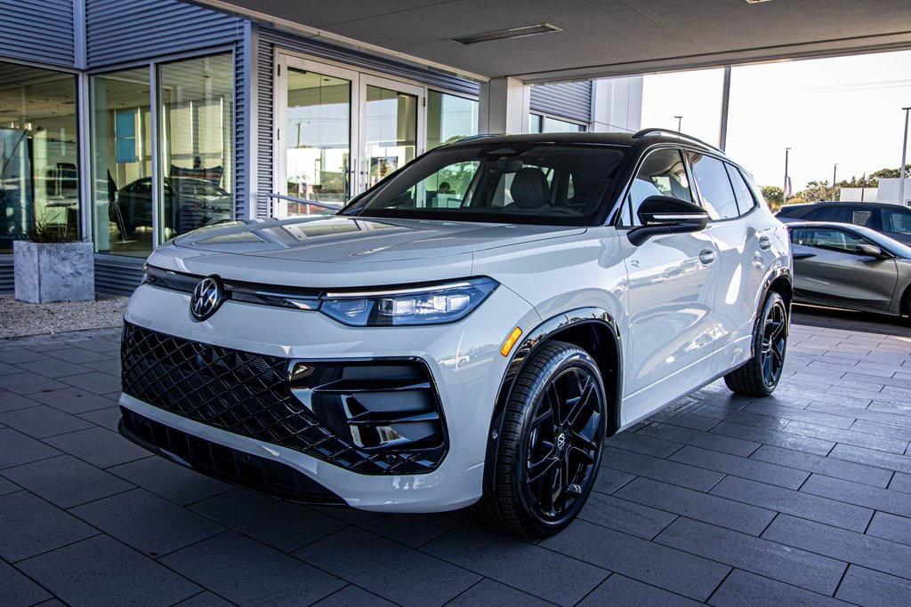 new 2026 Volkswagen Tiguan car, priced at $37,488