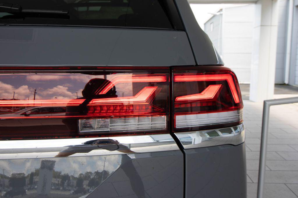 new 2026 Volkswagen Atlas car, priced at $44,938