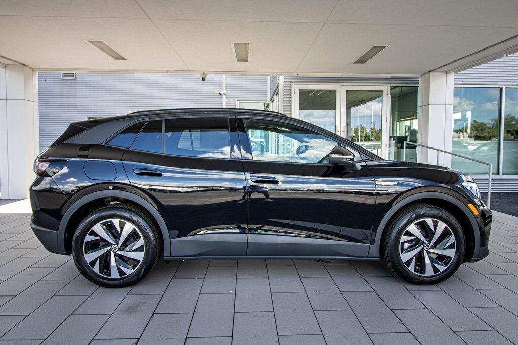 new 2025 Volkswagen ID.4 car, priced at $41,055