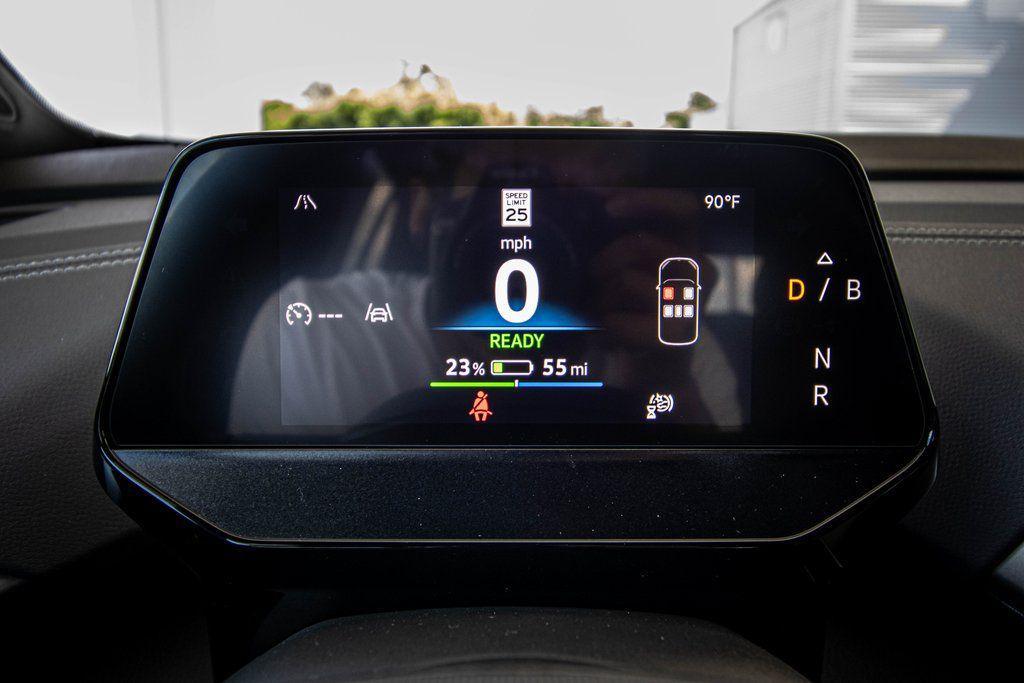 new 2025 Volkswagen ID.4 car, priced at $41,055