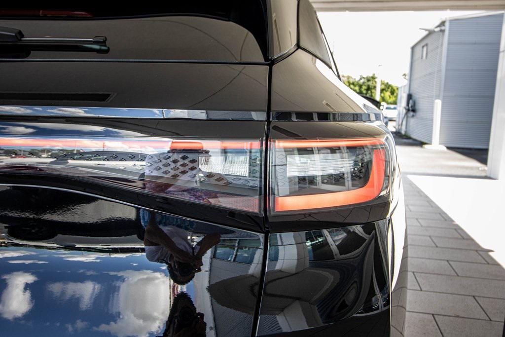 new 2025 Volkswagen ID.4 car, priced at $41,055