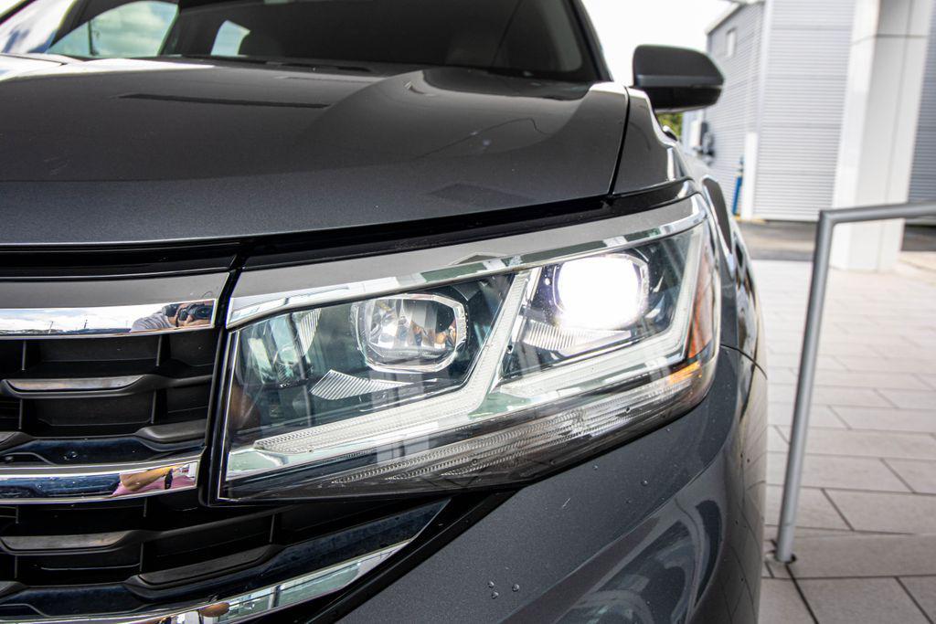 used 2020 Volkswagen Atlas Cross Sport car, priced at $22,395