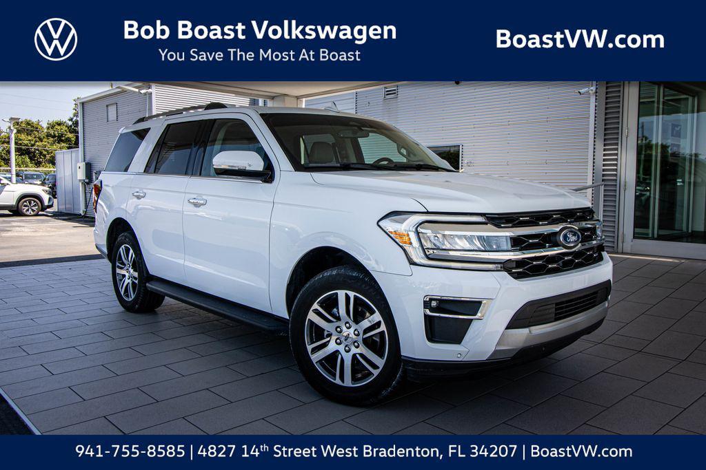 used 2024 Ford Expedition car, priced at $47,602