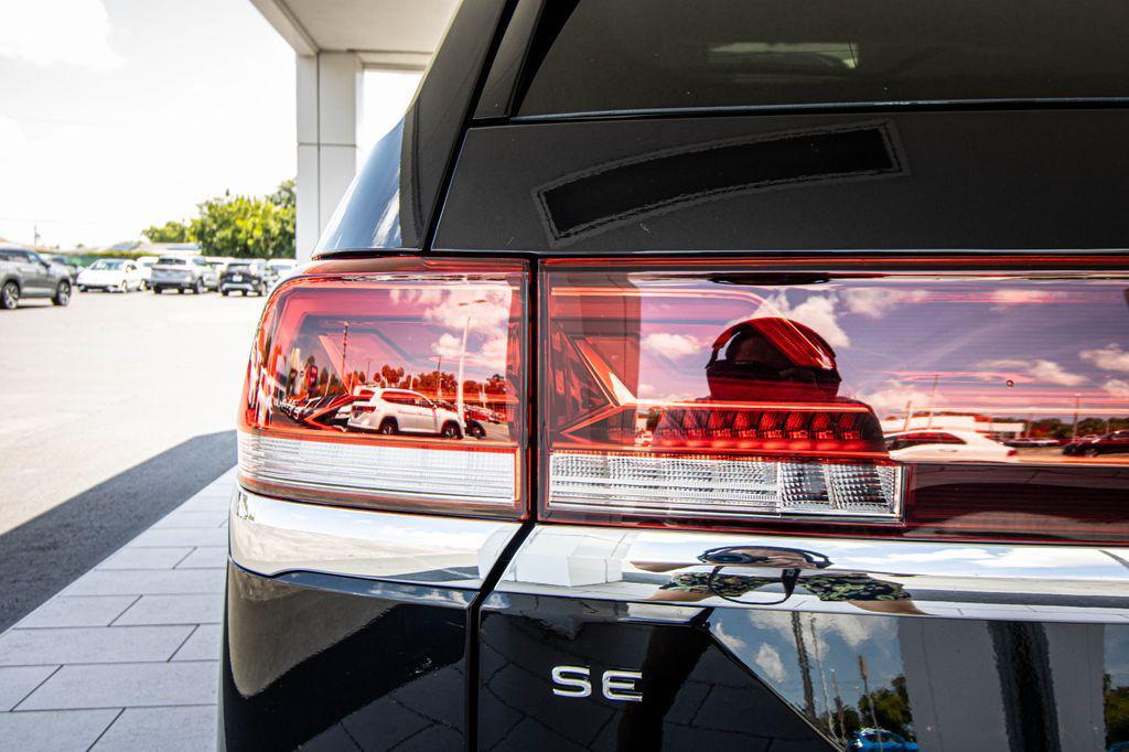 new 2026 Volkswagen Atlas car, priced at $44,501
