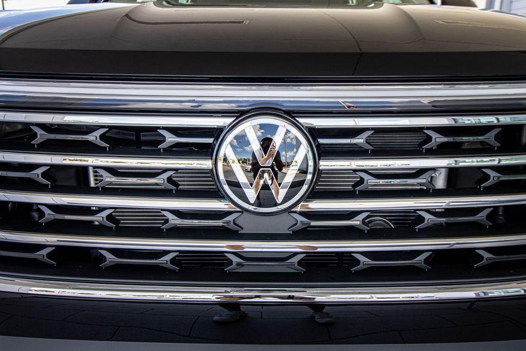 new 2026 Volkswagen Atlas car, priced at $44,501