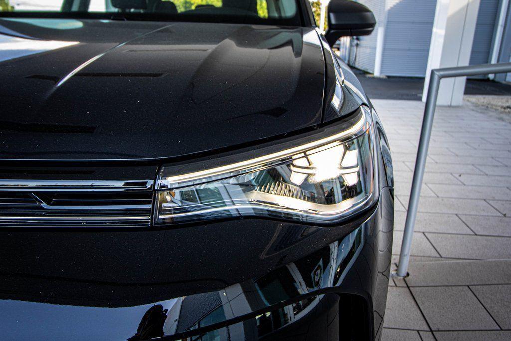 new 2026 Volkswagen Taos car, priced at $27,177