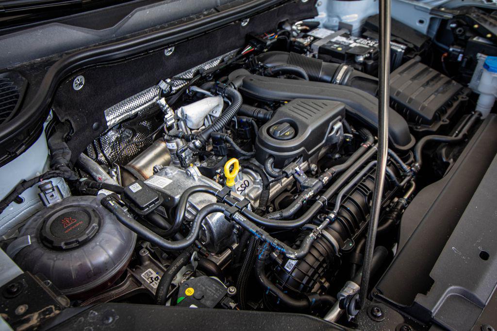 new 2026 Volkswagen Taos car, priced at $32,256