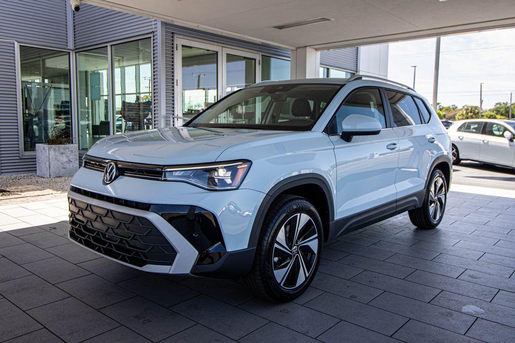 new 2026 Volkswagen Taos car, priced at $32,256