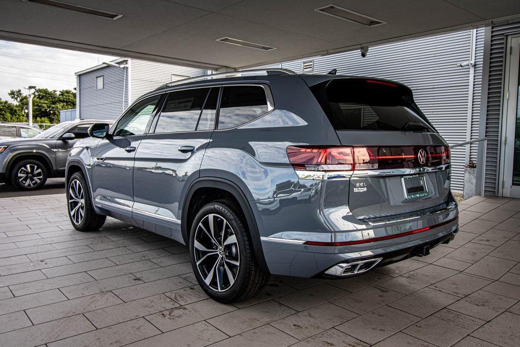 new 2026 Volkswagen Atlas car, priced at $53,429