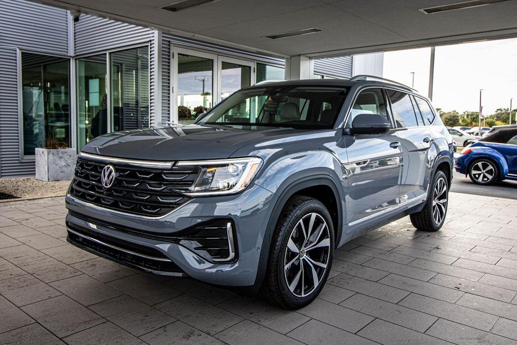 new 2026 Volkswagen Atlas car, priced at $53,429