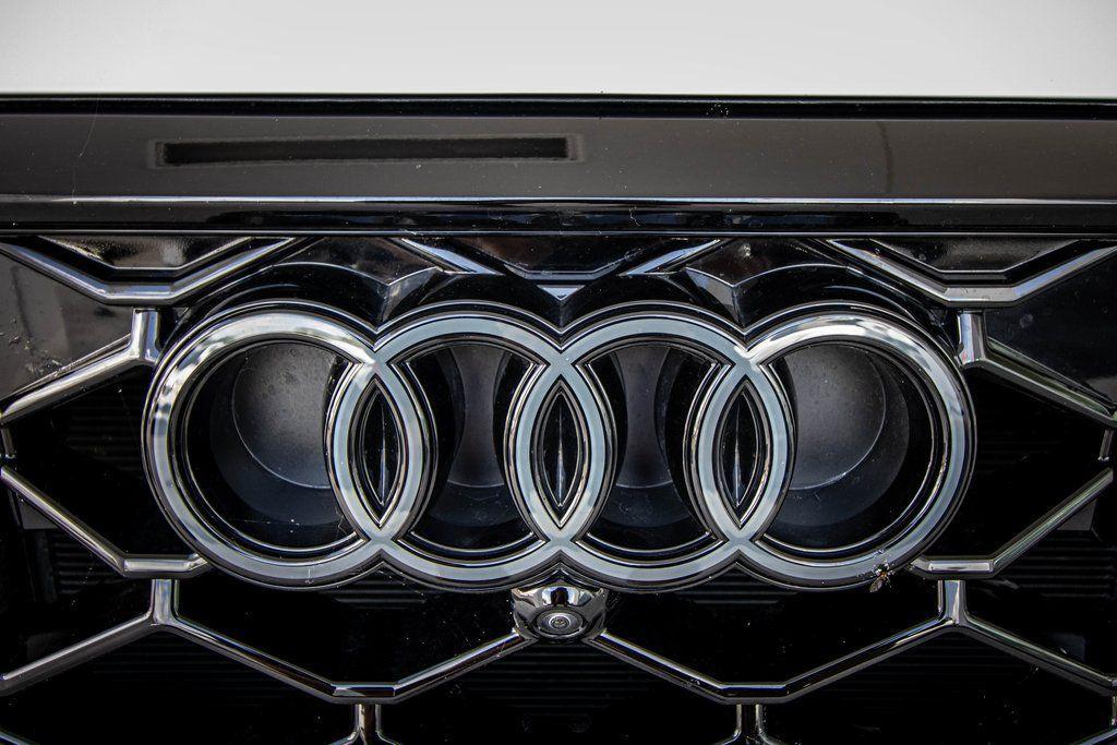 used 2025 Audi RS Q8 car, priced at $149,000