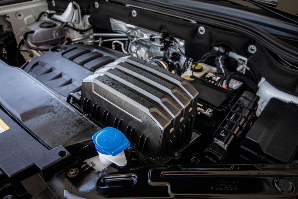 used 2026 Volkswagen Atlas car, priced at $42,747
