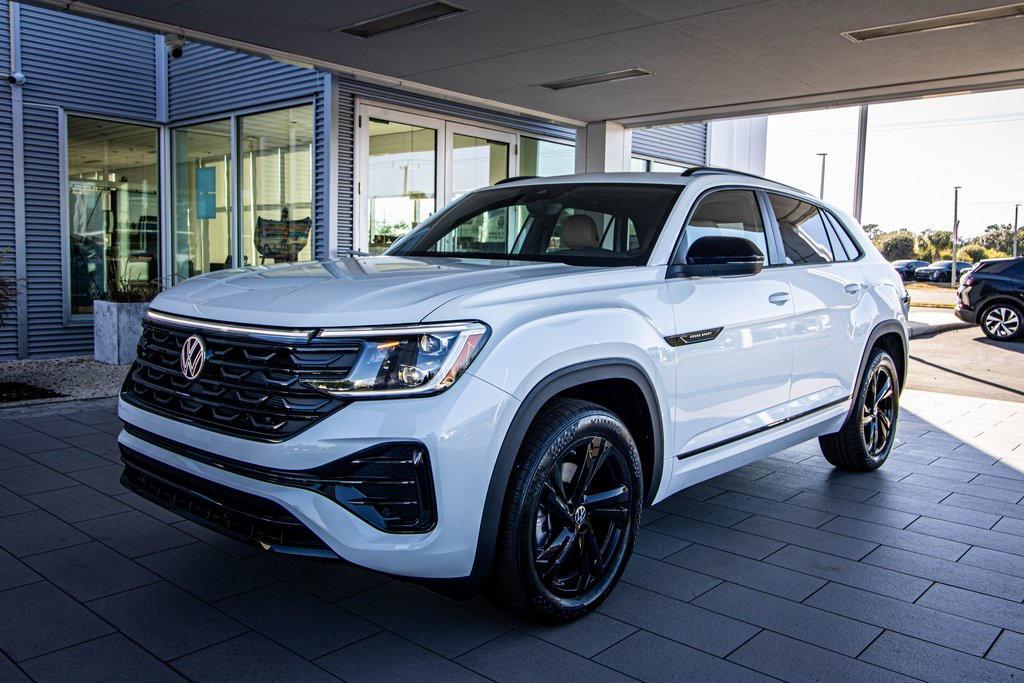 new 2026 Volkswagen Atlas Cross Sport car, priced at $49,301