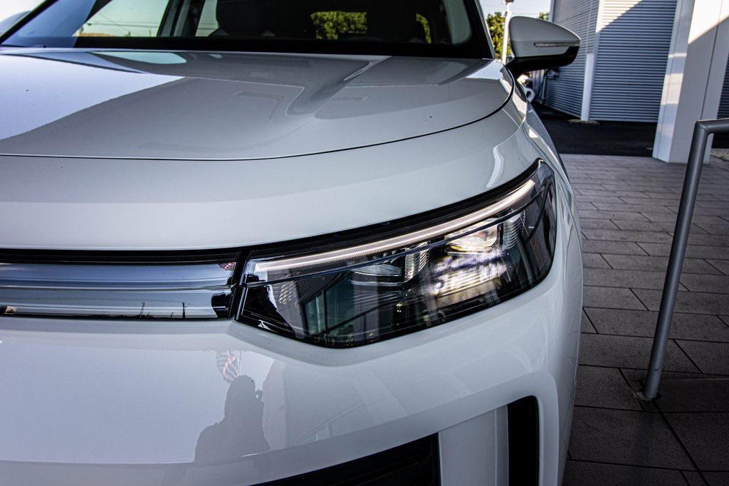 new 2026 Volkswagen Tiguan car, priced at $30,598