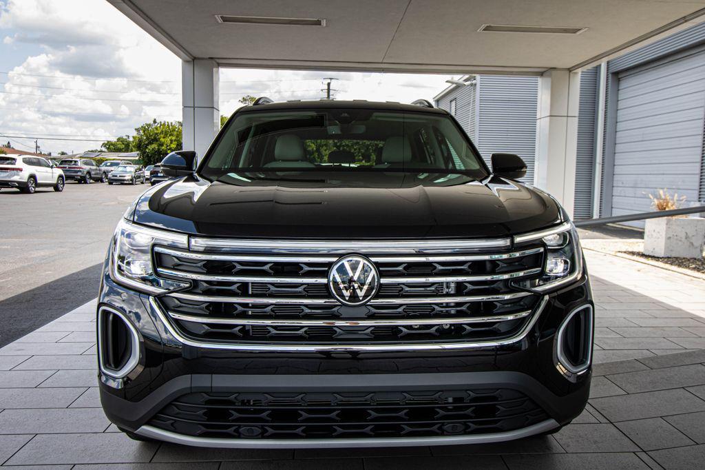 new 2026 Volkswagen Atlas car, priced at $37,959