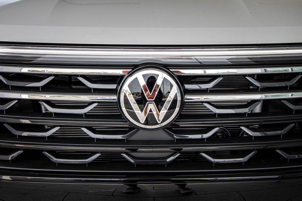 new 2026 Volkswagen Atlas car, priced at $46,232