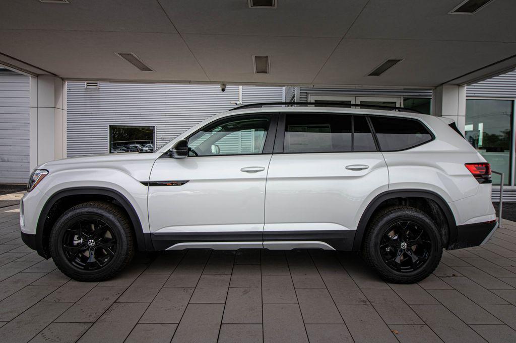 new 2026 Volkswagen Atlas car, priced at $46,232
