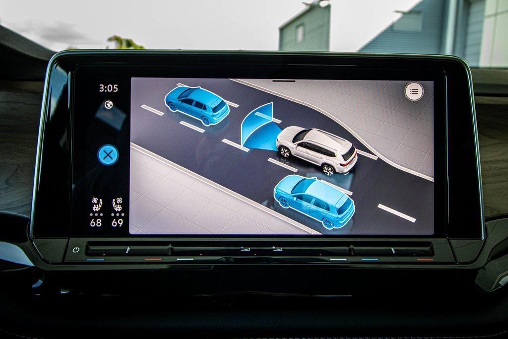 new 2026 Volkswagen Atlas car, priced at $43,200