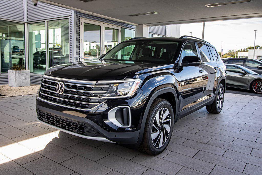 new 2026 Volkswagen Atlas car, priced at $43,200