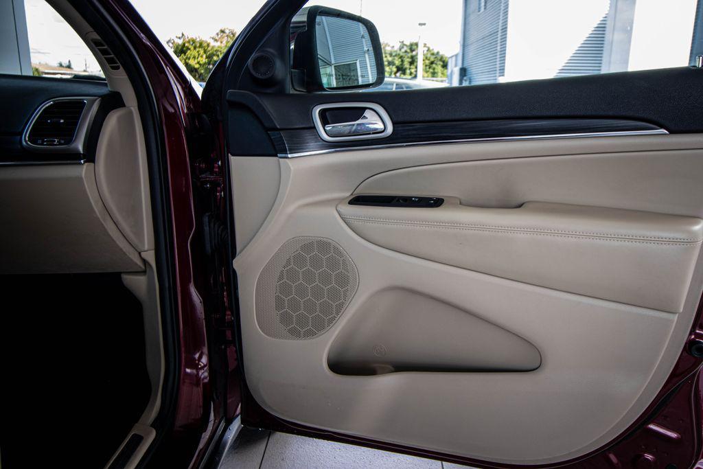 used 2020 Jeep Grand Cherokee car, priced at $19,887