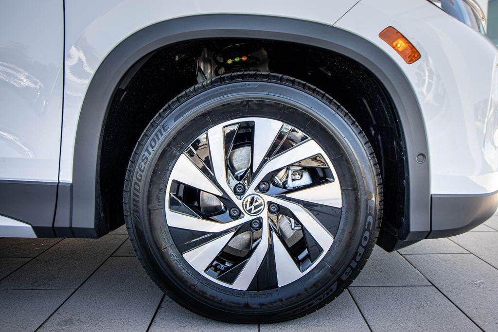 new 2026 Volkswagen Tiguan car, priced at $30,440